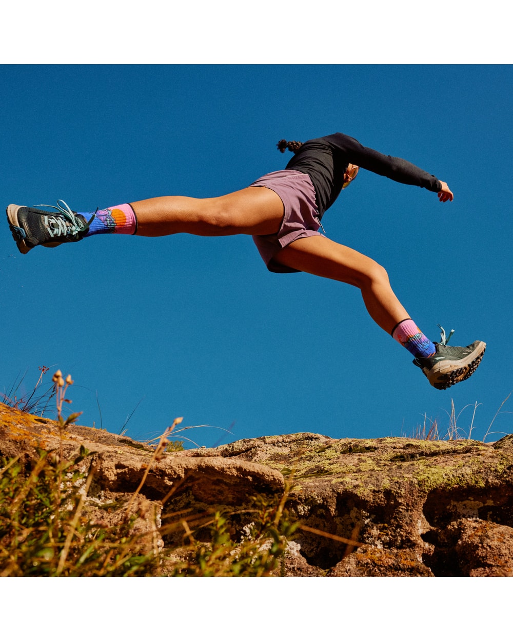 Smartwool Women's Hike Mountain Sunrise Print Crew Socks (2026) - Deep Navy