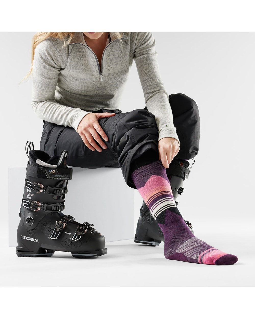 Smartwool Women's Ski Pattern Over The Calf Socks (2026) - Purple Iris