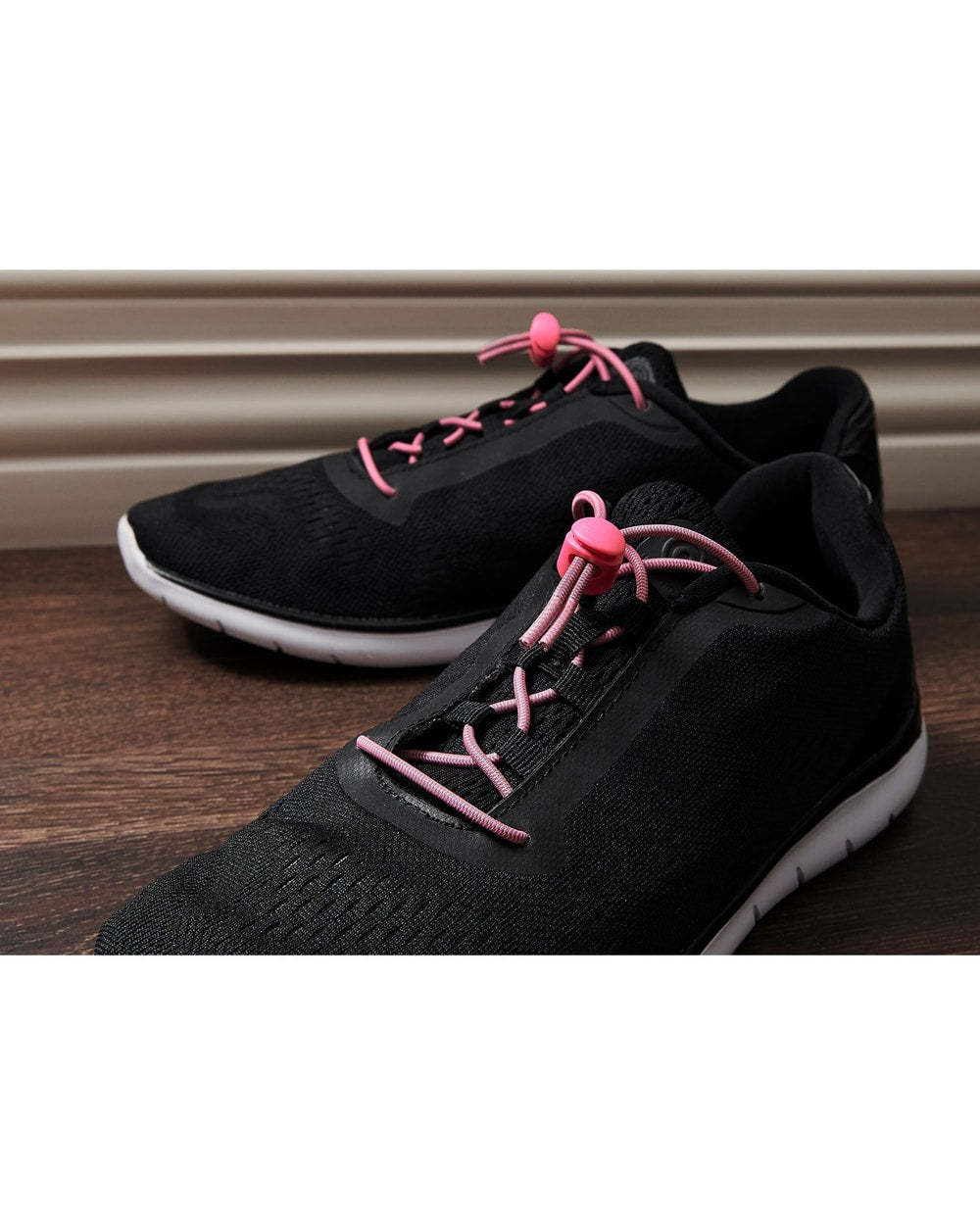 Sof Sole Reflective Laces - Pink detail