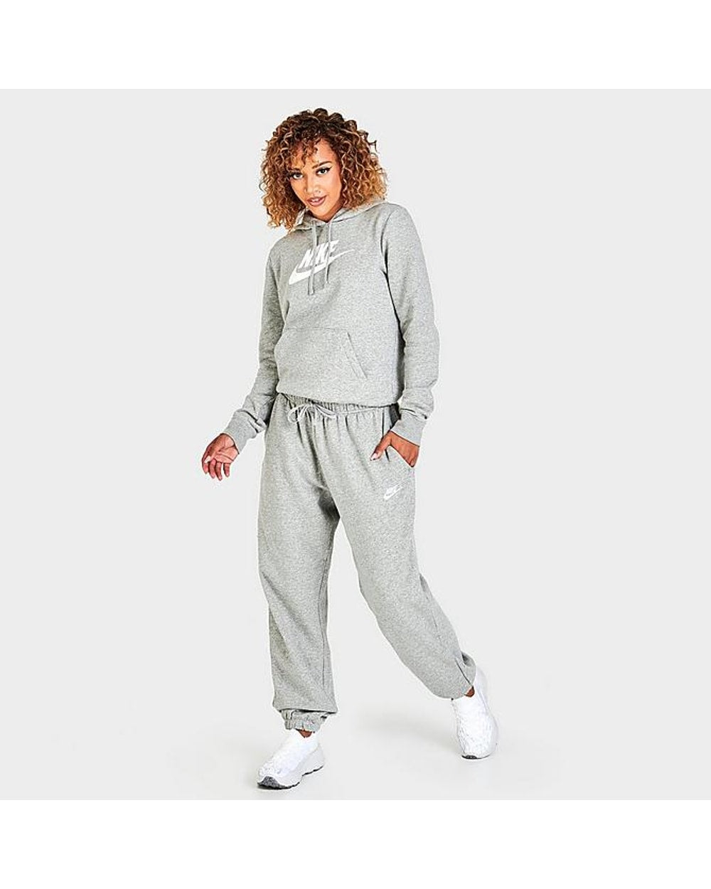 Women's Sportswear Club Fleece Mid-Rise Oversized Sweatpants