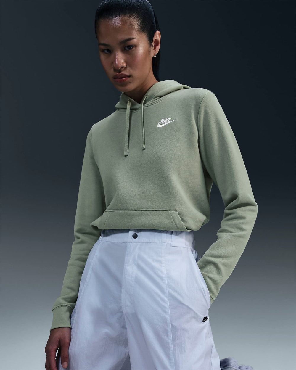 Nike Women's Sportswear Club Fleece Pullover Hoodie