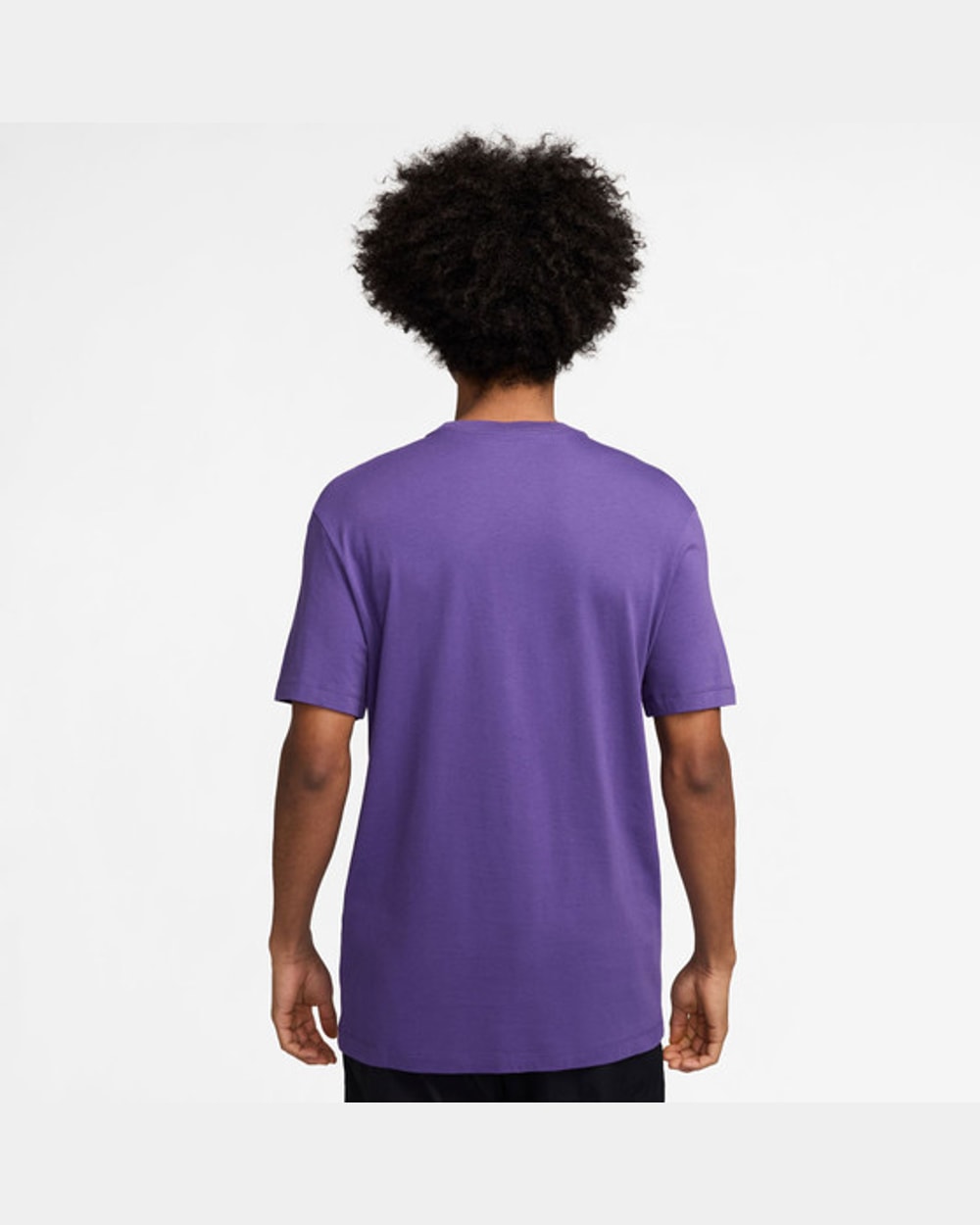 Nike Men's Sportswear Club T-Shirt