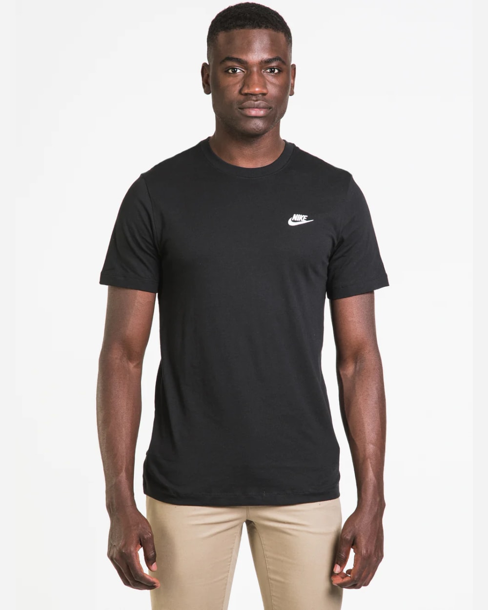 Nike Men's Sportswear Club T-Shirt