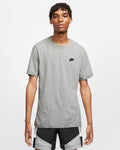 Nike Men's Sportswear Club T-Shirt