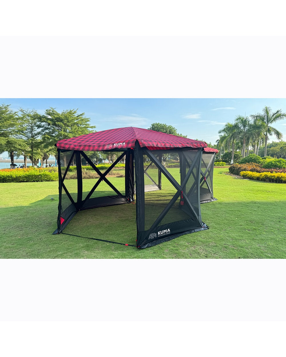Kuma Super Bear Den Deluxe Gazebo