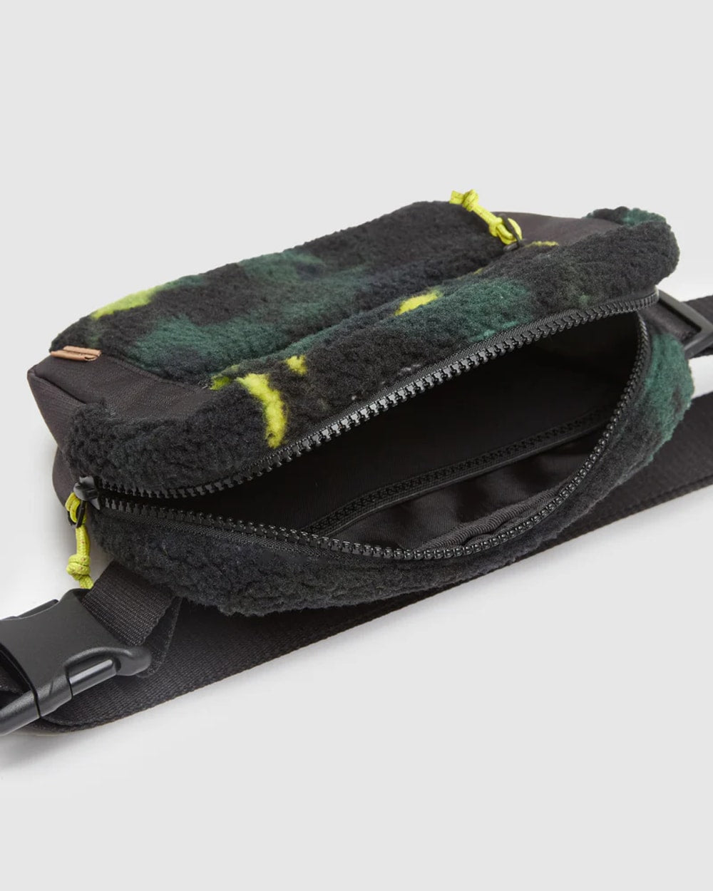 Tentree Ungendered Valdes Hip Pack