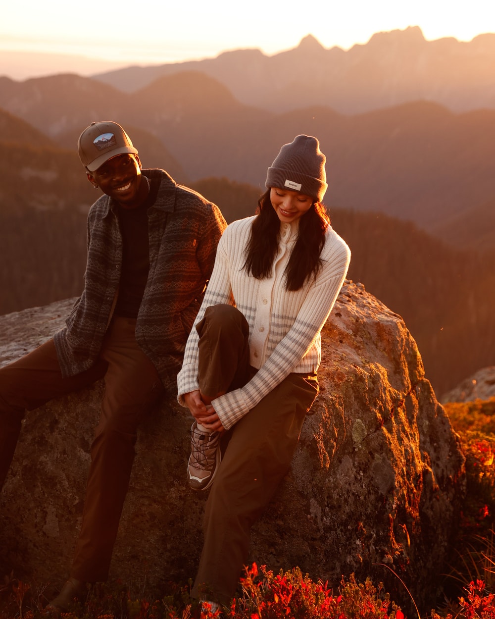 Tentree Women's Monarch Cardigan - COTTON WHITE LIGHT GREY HEATHER BARRE STRIPE