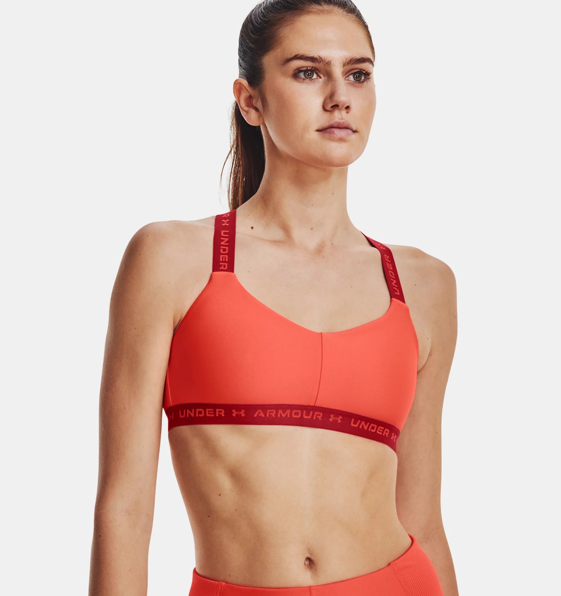 Under armour tape strappy bra hotsell