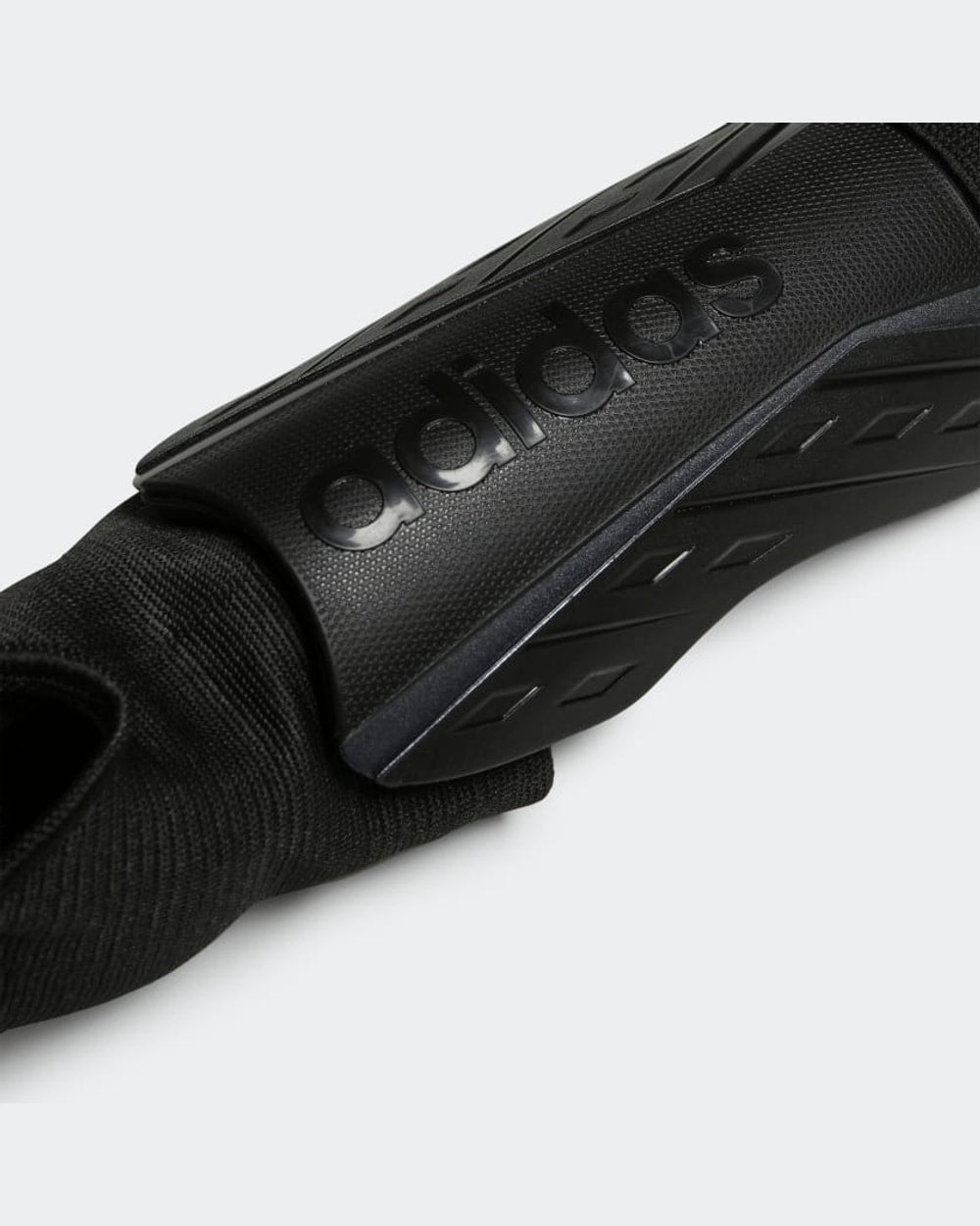 Tiro Match Soccer Shin Guards