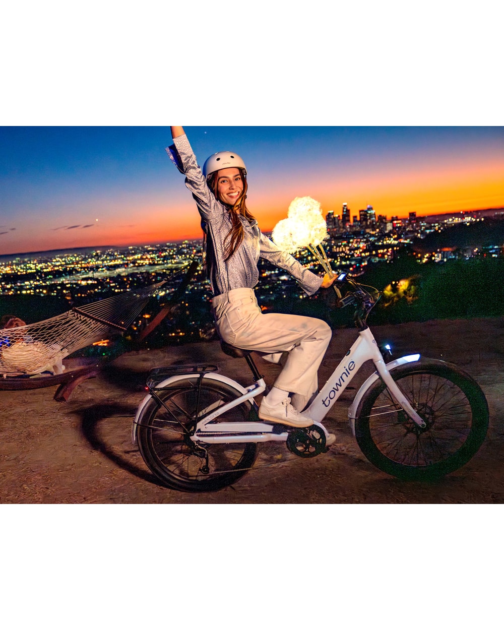 Electra Townie Go! Throttle