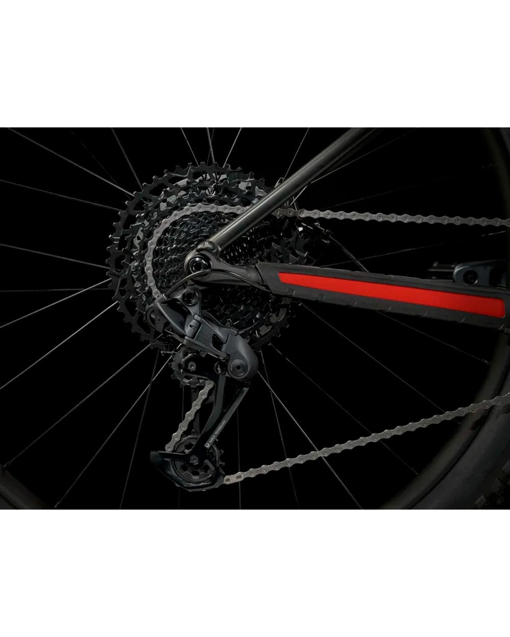 Trek Roscoe 8 Gen 4 Matte Black Olive detail