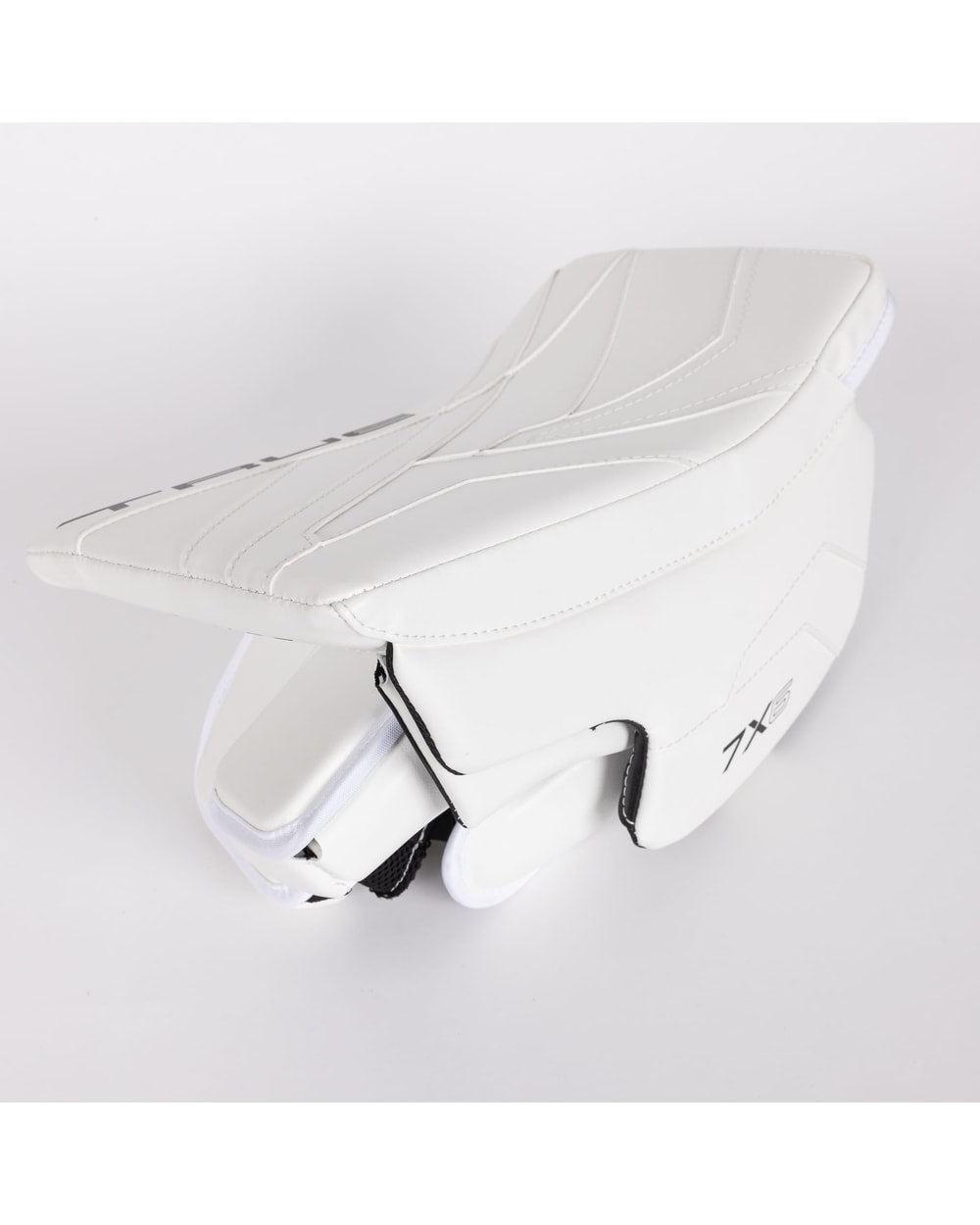 True Catalyst 7X6 Senior Goalie Blocker White/White - top edge