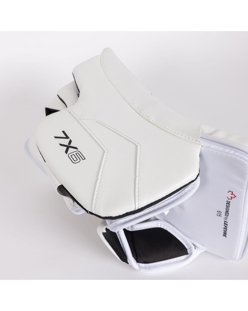 True Catalyst 7X6 Senior Goalie Blocker White/White - sidewall and cuff