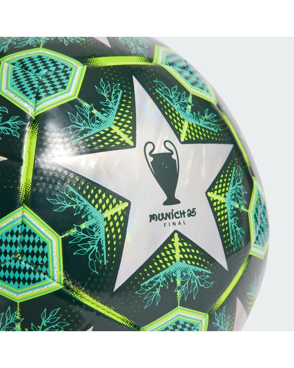 UCL Training 24/25 Knockout Stages Foil Ball