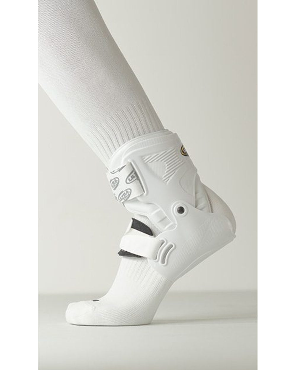 Ultra Zoom Ankle Brace
