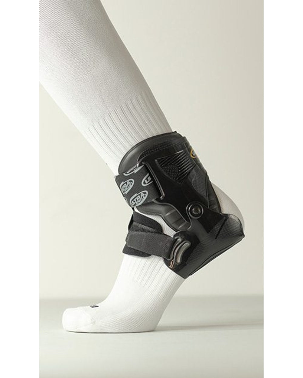 Ultra Zoom Ankle Brace