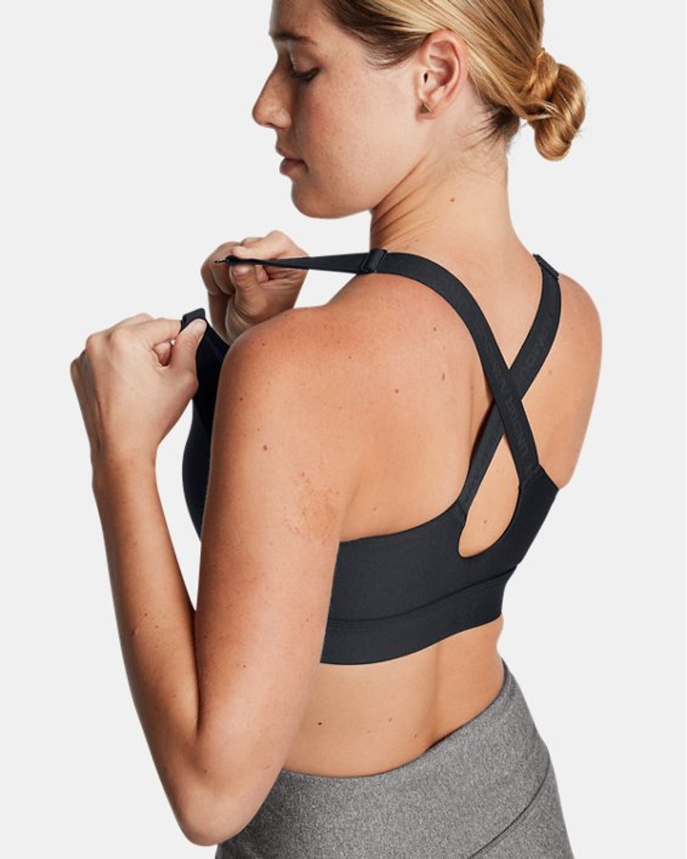 Under Armour Women's Infinity 2.0 High Zip Sports Bra