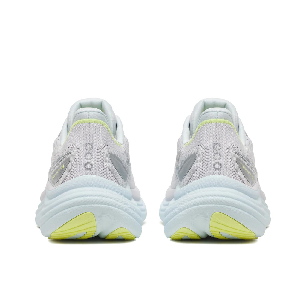 Saucony Women's Triumph 24 Fog/Ice Melt heel