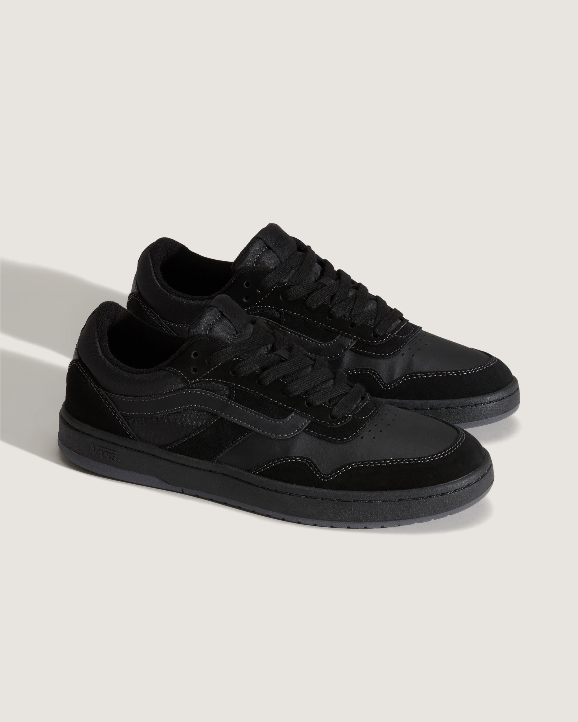 Vans Cruze 3.0 in Black — pair three-quarter