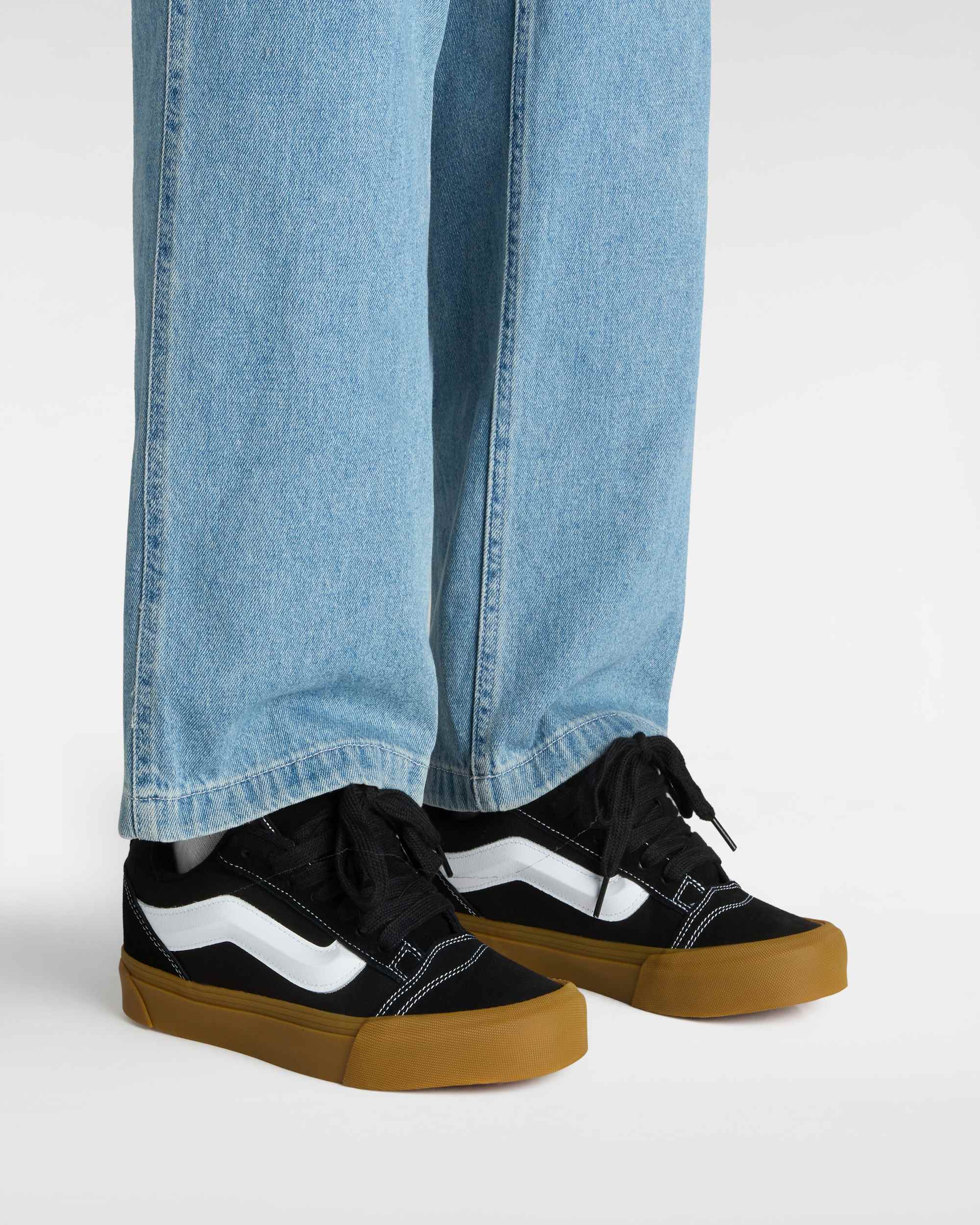 Vans Men's Knu Skool Shoes - BLACK/GUM - on-model