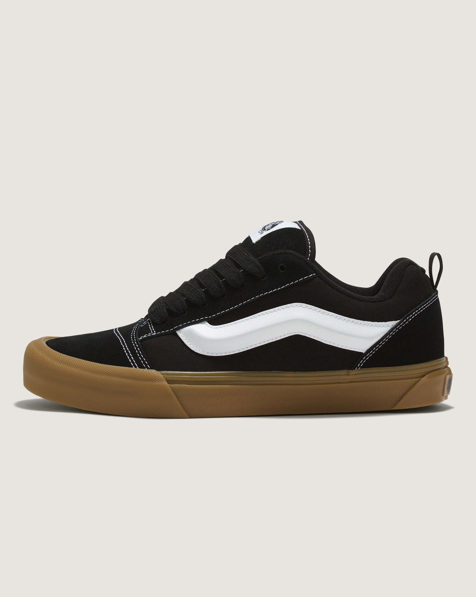 Vans Men's Knu Skool Shoes - BLACK/GUM - HERO