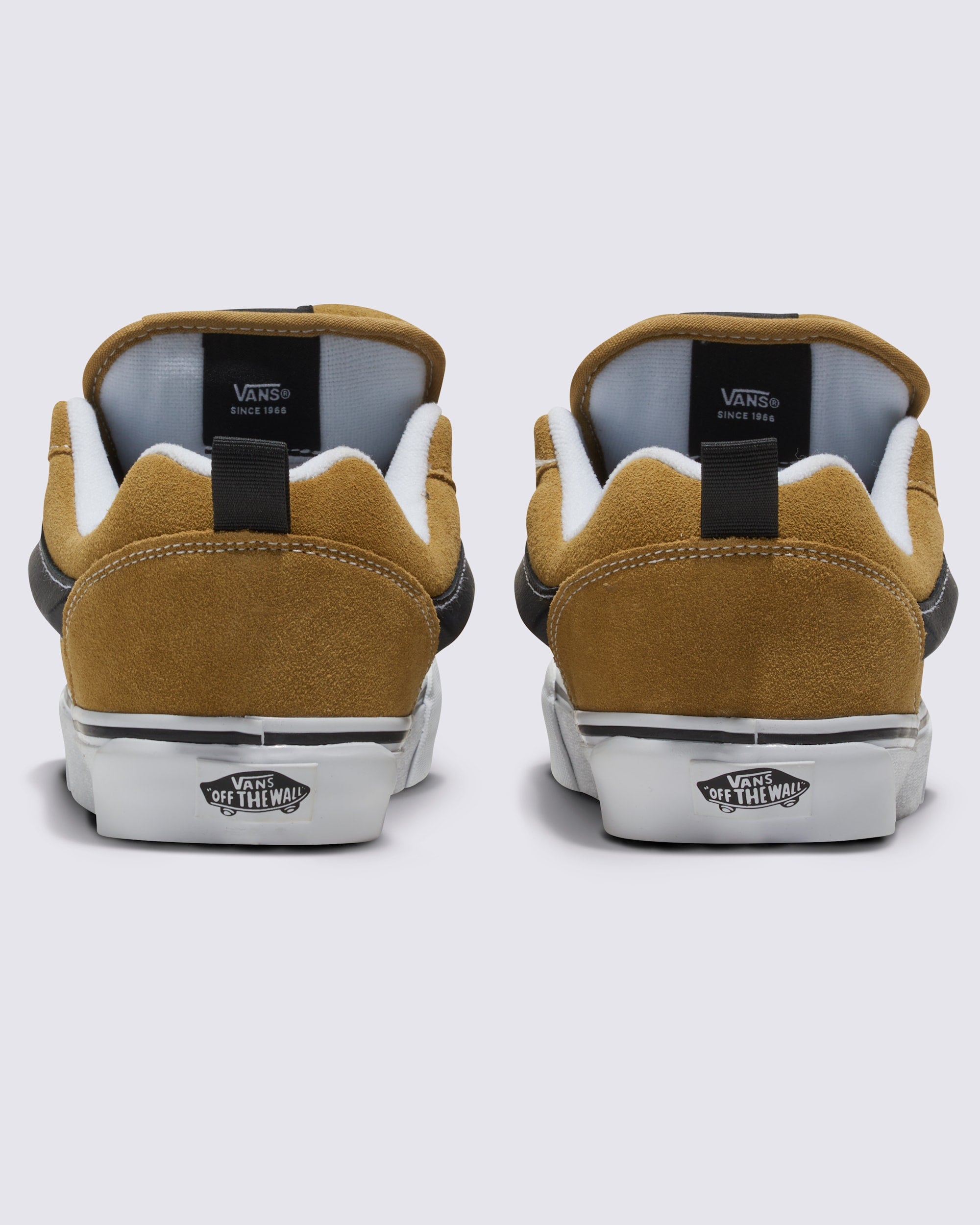 Vans Men's Knu Skool Shoes - SUEDE ANTELOPE - ALT3