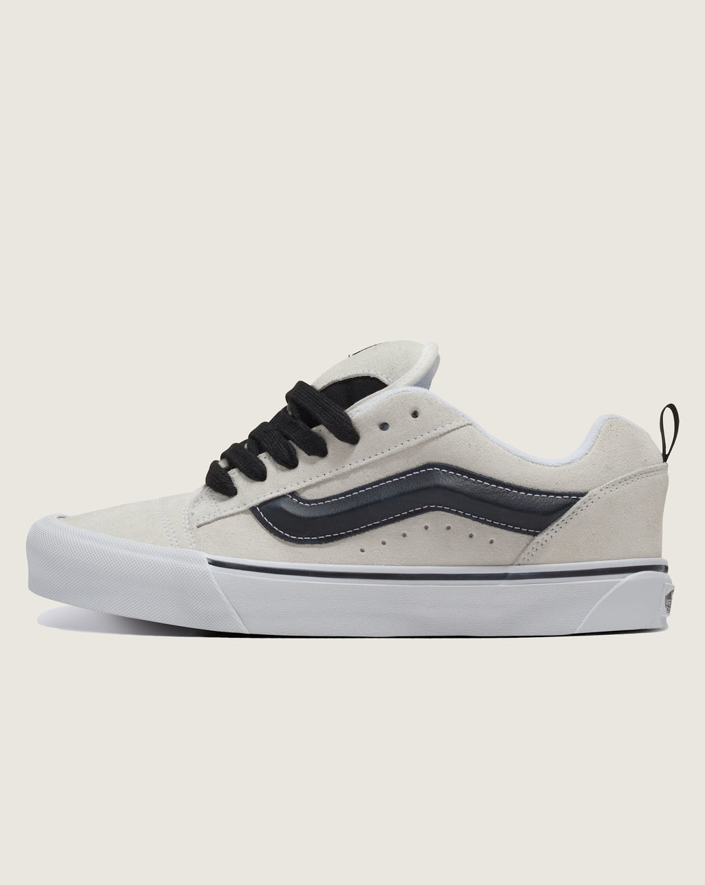 Vans Men's Knu Skool Shoes - SUEDE WHITE/BLACK - HERO