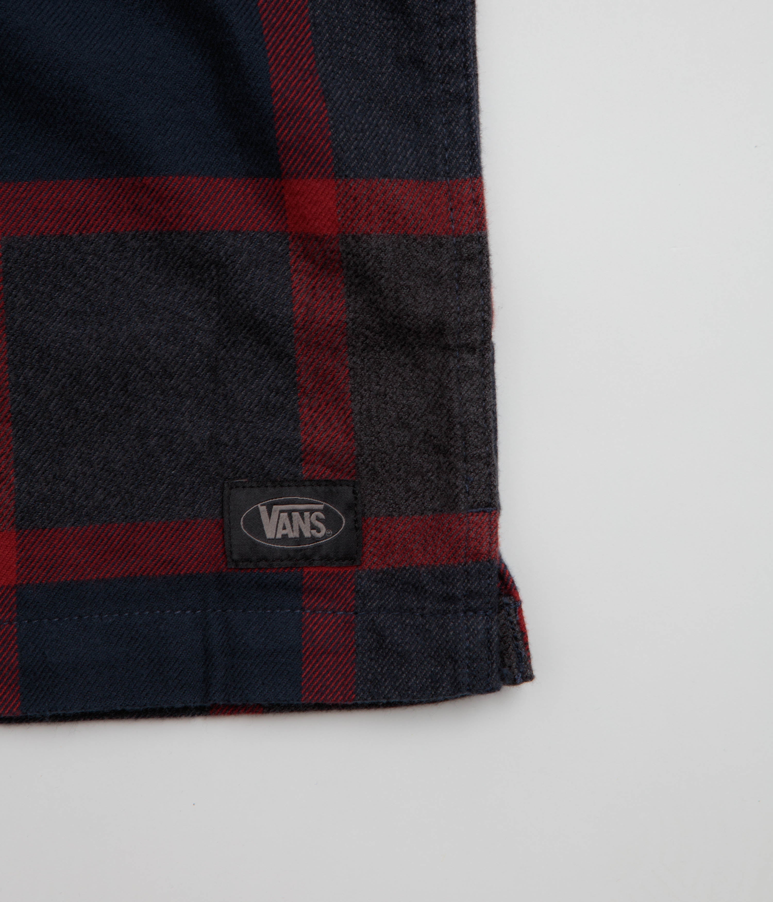 Vans Men's Larkspur Plaid Flannel Shirt Parisian Night/Poppy Ember hem label detail