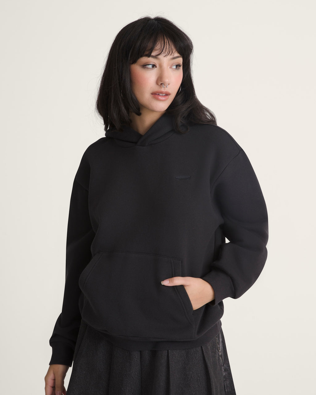 Vans Women's Salton Pullover Black - on model, front