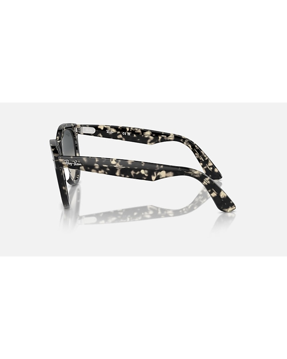 Ray-Ban Wayfarer Way