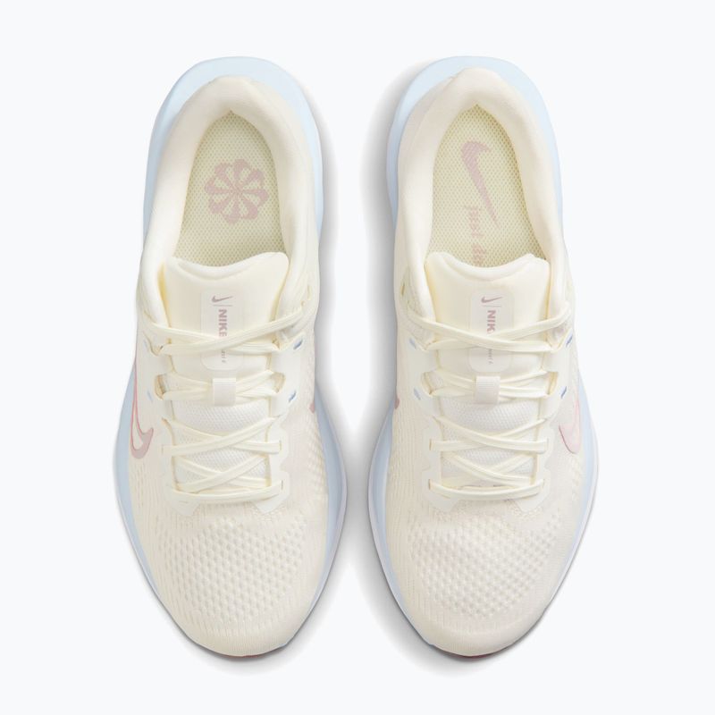 Nike Women's Quest 6 Running Shoes