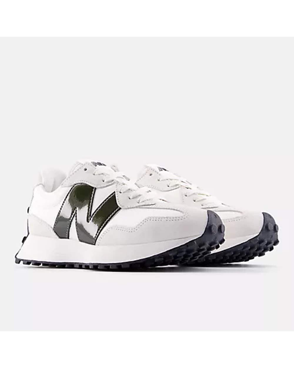 New Balance Women's 327 v1 Shoes