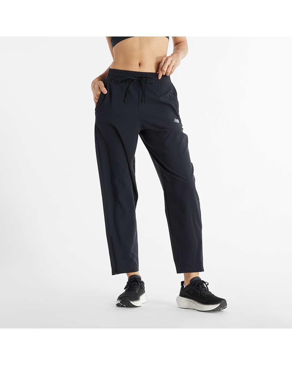 Women's Essentials Performance Woven Pant