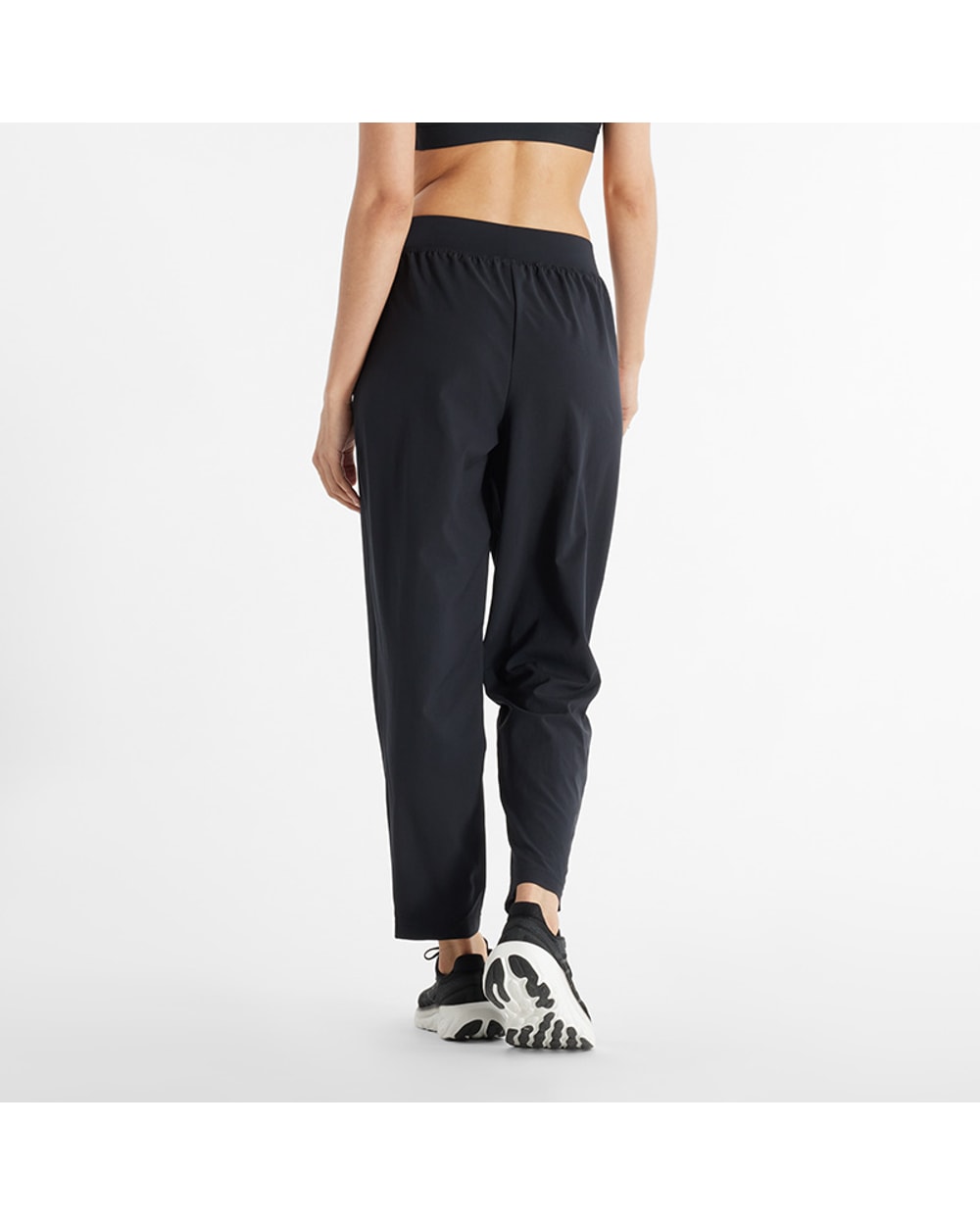 Women's Essentials Performance Woven Pant