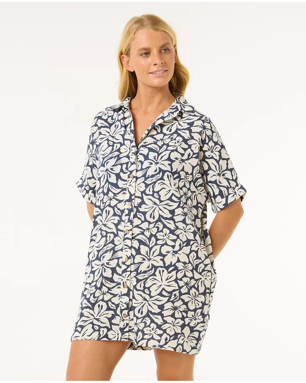 Women's Las Dalias Short Sleeve Shirt Dress