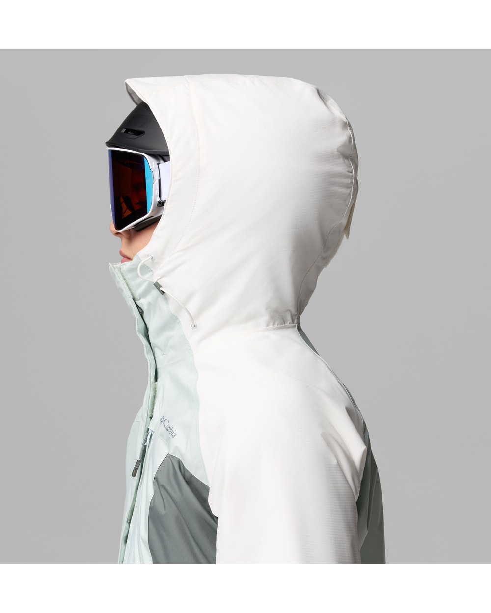 Columbia Women's Snowy Summit Jacket - Tea Light - hood detail