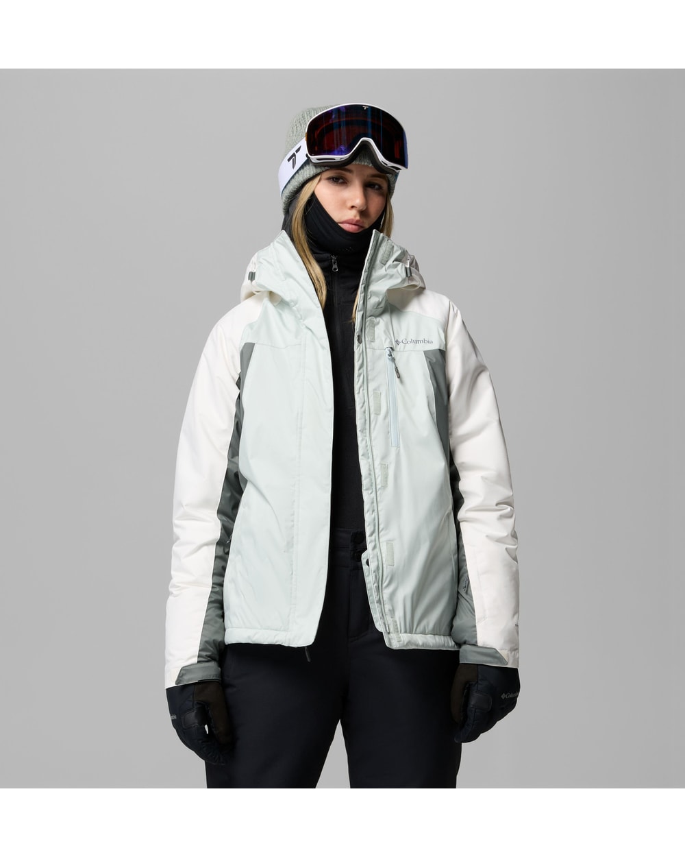 Columbia Women's Snowy Summit Jacket - Tea Light - open front