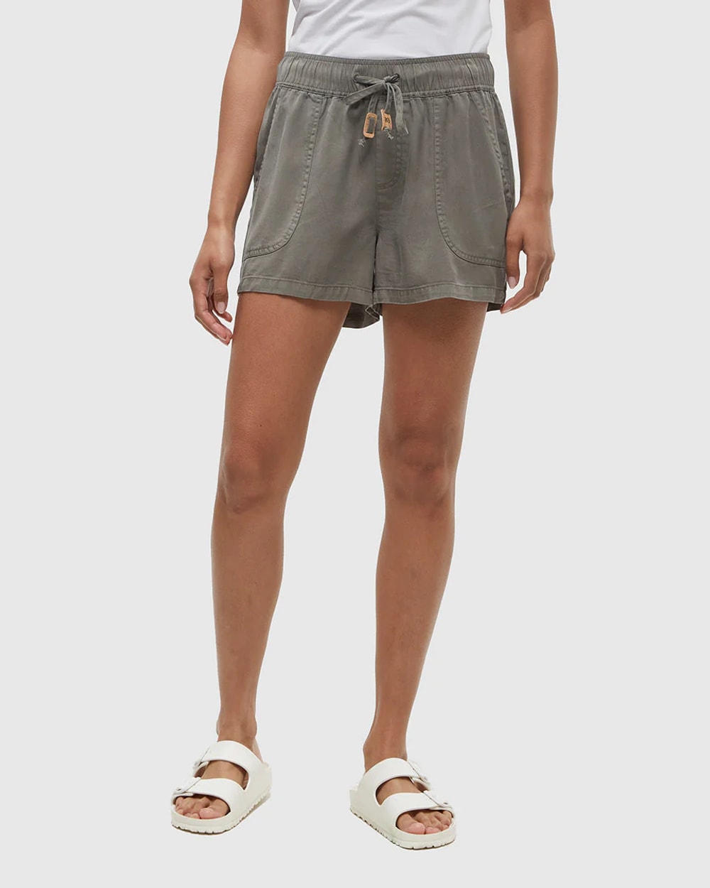 Women's Tencel Instow Regular Mid-rise Pull-on Short