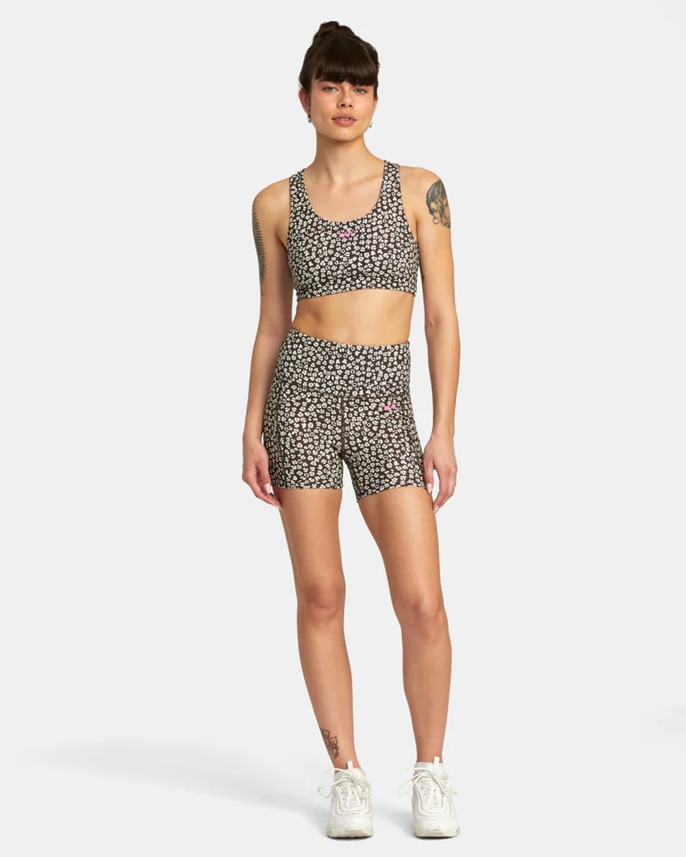 Women's VA Essential Pocket Shorts