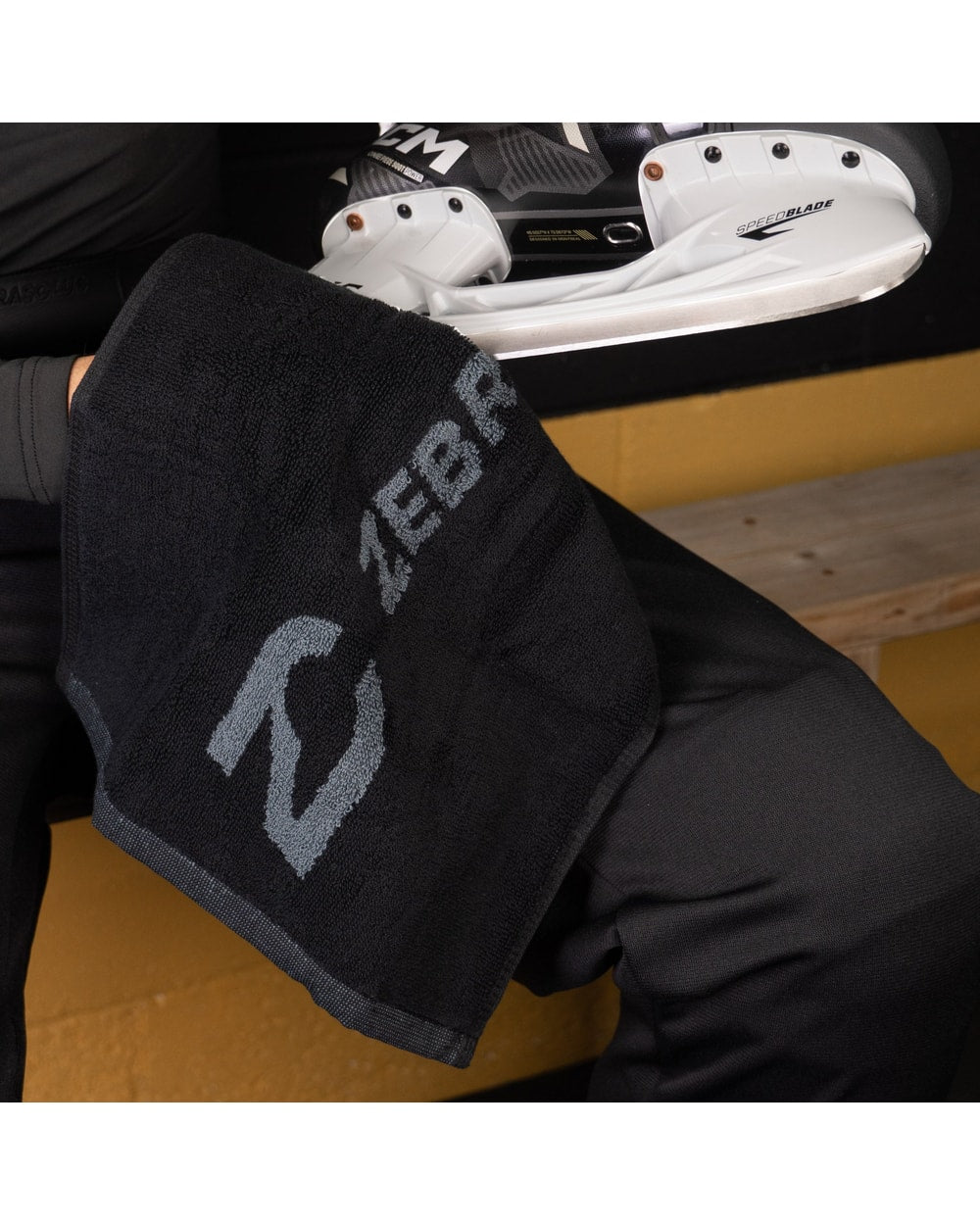 Zebrasclub Hockey Skate Towel