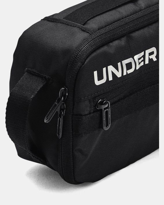 UNDER ARMOUR CONTAIN SHOE BAG – Ernie's Sports Experts