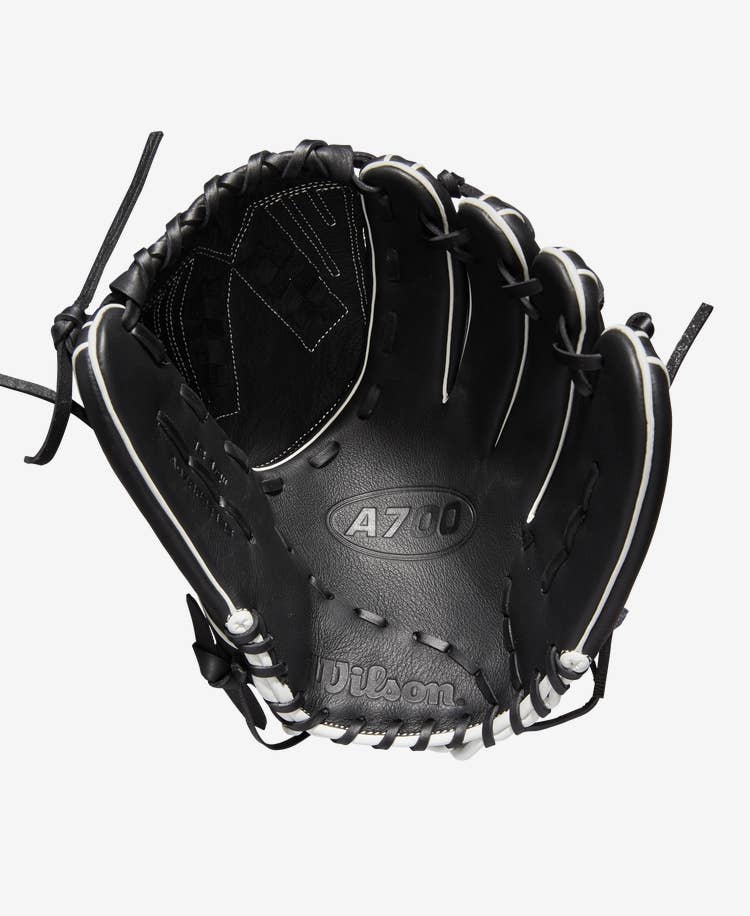 Wilson 2022 A700 Fastpitch Outfield Glove
