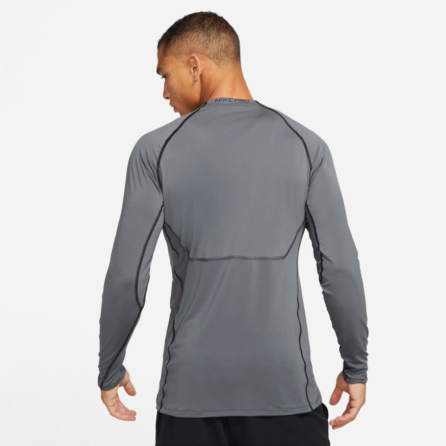 Nike Pro Dri-FIT Men's Tight-Fit Long-Sleeve Top. Nike IE