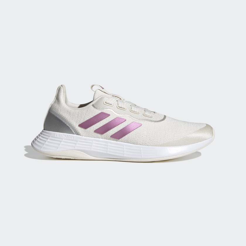 QT RACER SPORT SHOES