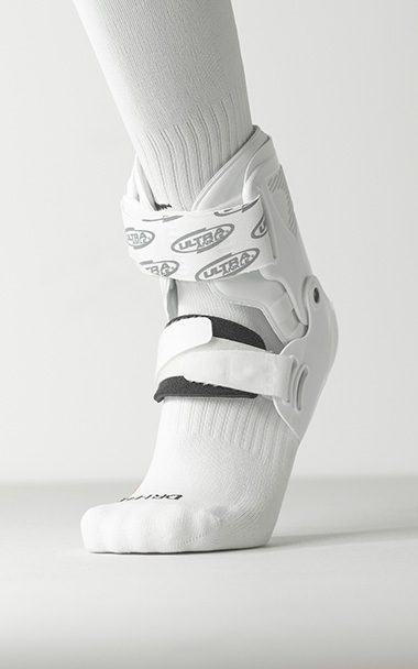 Ultra Zoom Ankle Brace