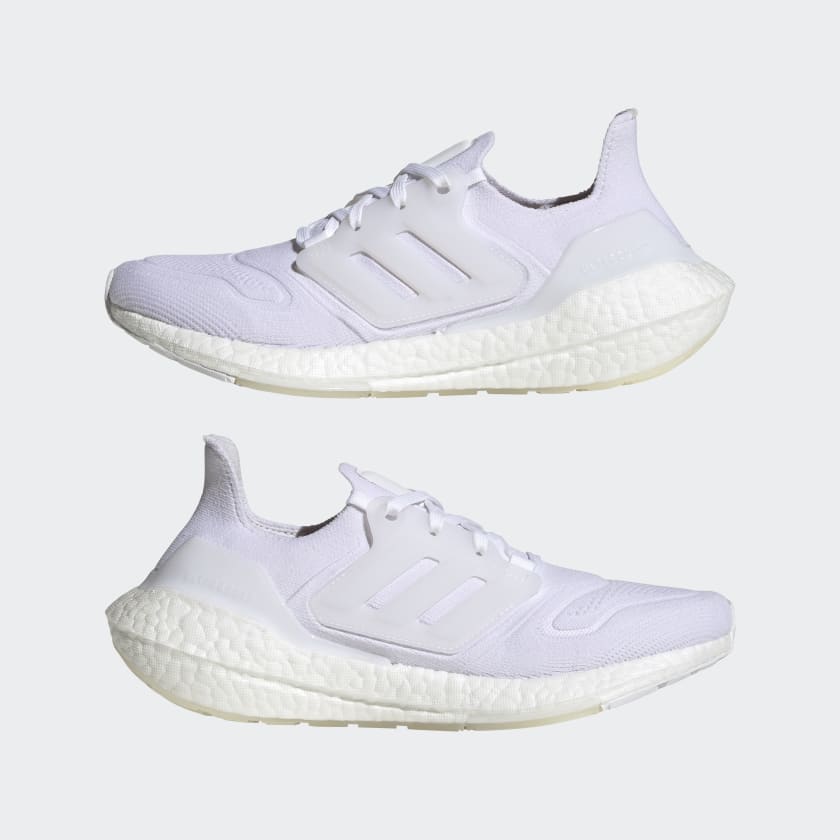ULTRABOOST 22 WOMENS