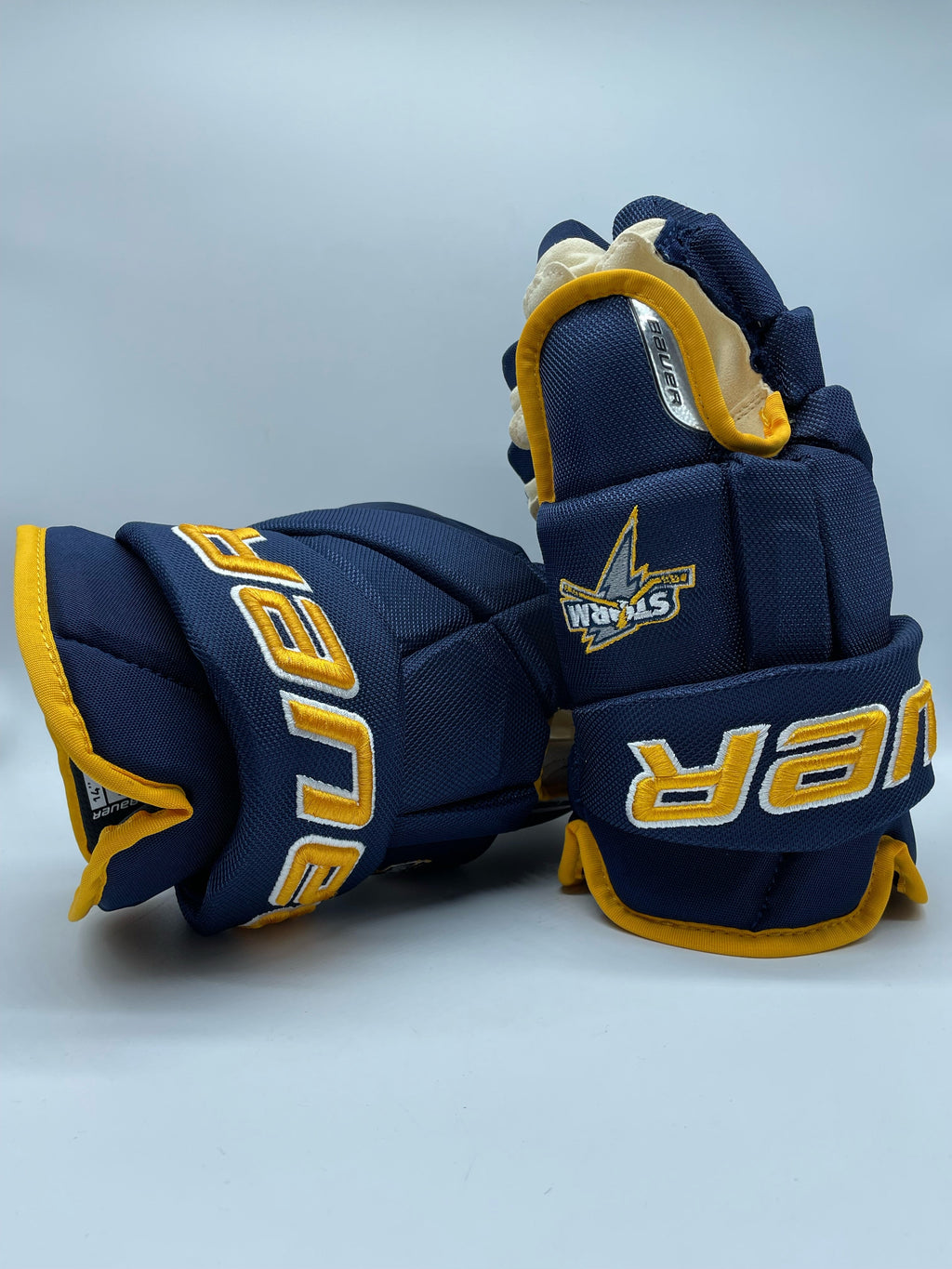 Bauer Intermediate Custom Team Vapor Pro Hockey Gloves- Grande Prairie Storm
