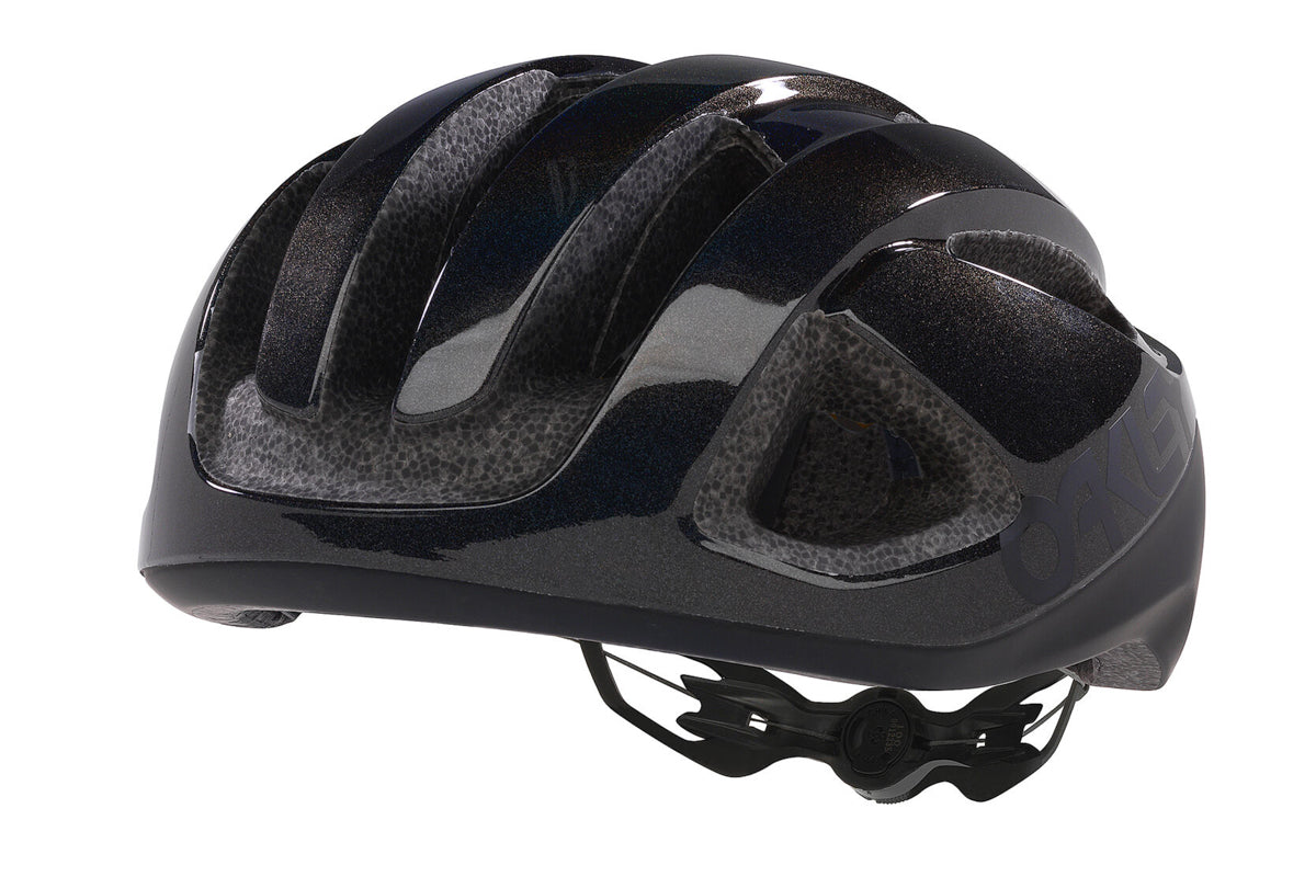 Oakley ARO3 Helmet