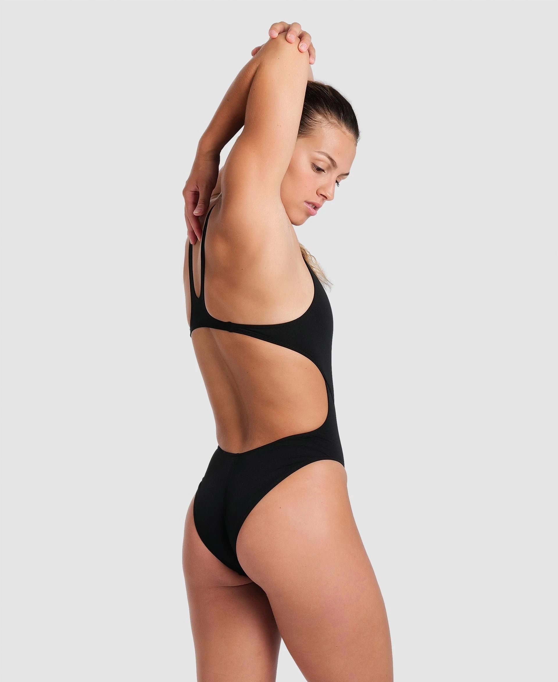 Women's Team Swim Tech Solid One Piece