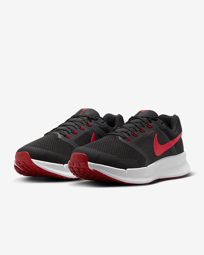 Nike swift run trainers shop